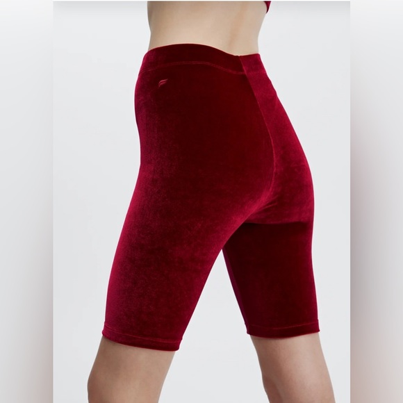 Fabletics High Waisted Velour Bike Shorts size S💥New with tags Stretchy sexy - Picture 8 of 12